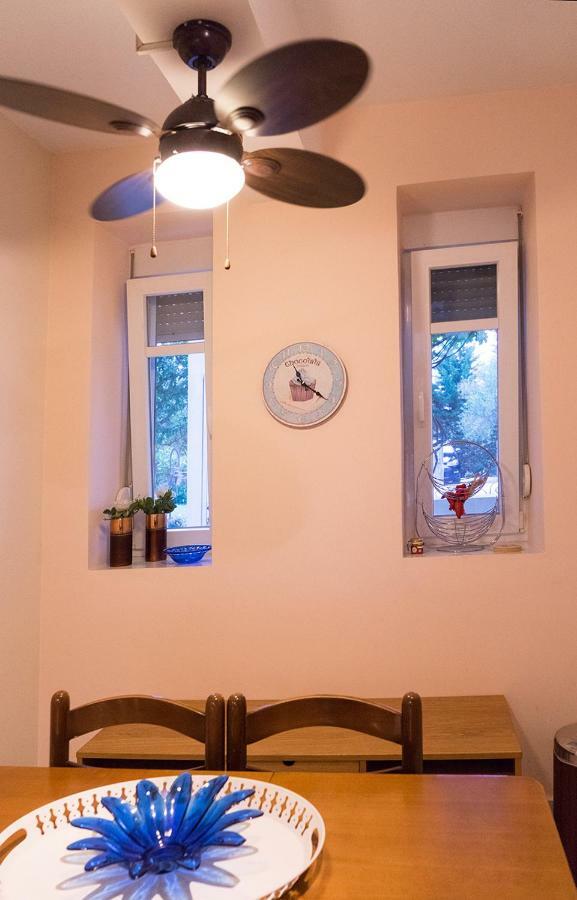 Lovely Apartm.Near Airport Kardiá Esterno foto