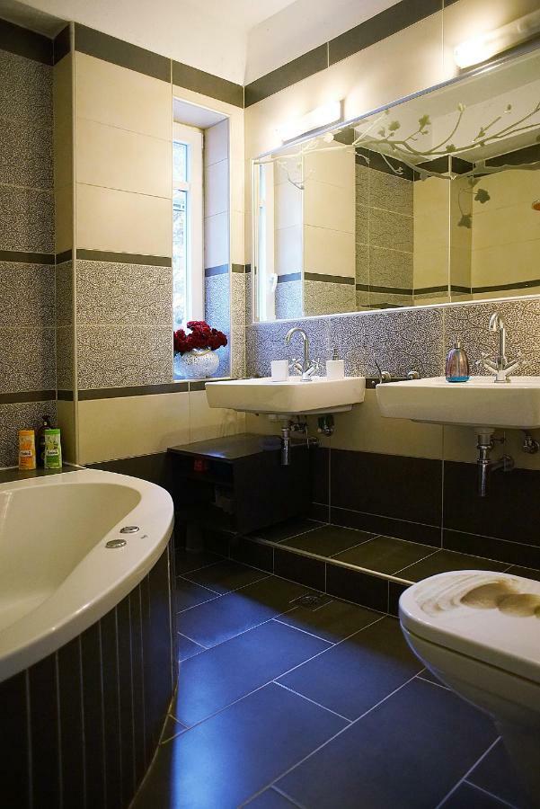 Lovely Apartm.Near Airport Kardiá Esterno foto